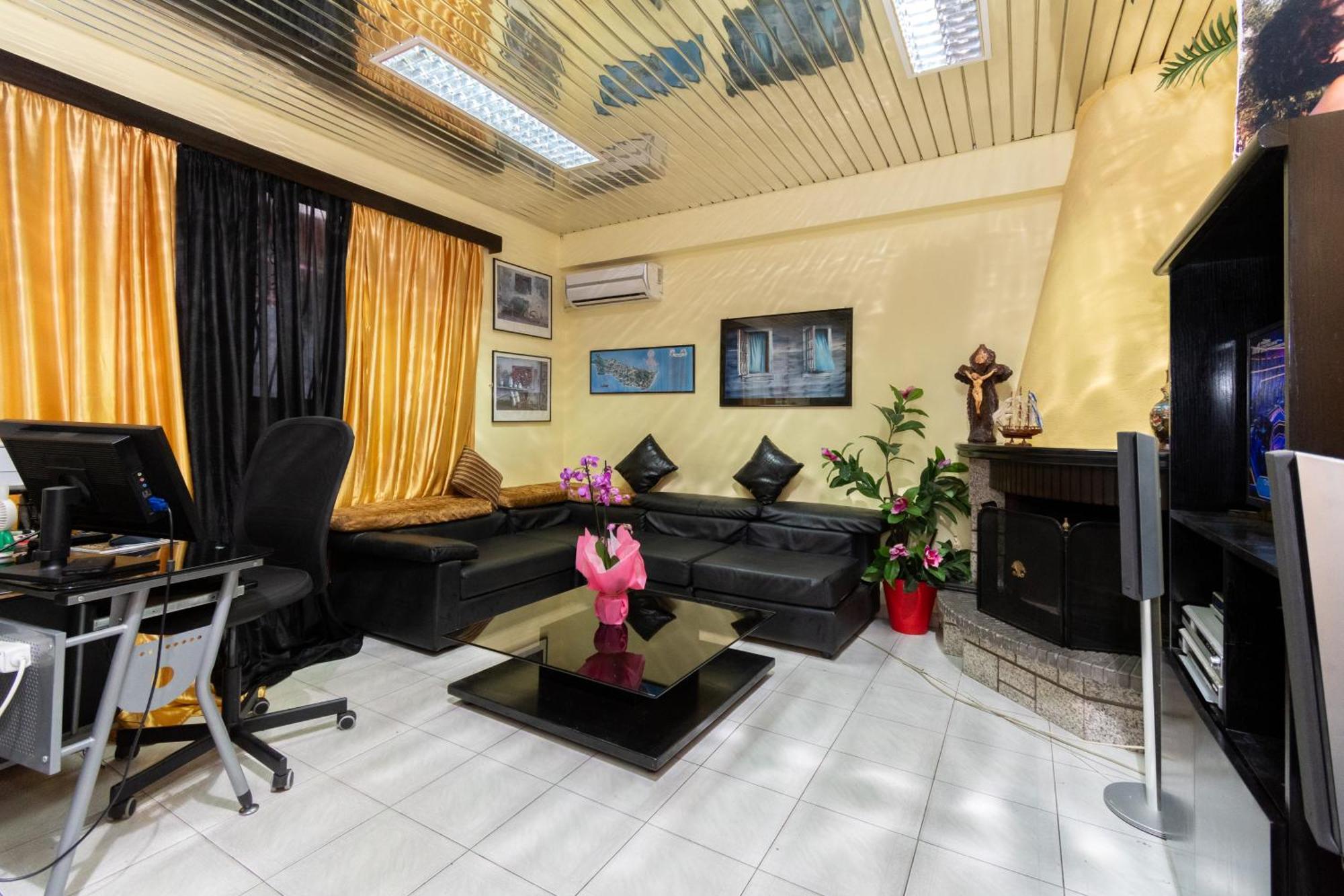 Hotel Petunia نيوس مارماراس المظهر الخارجي الصورة